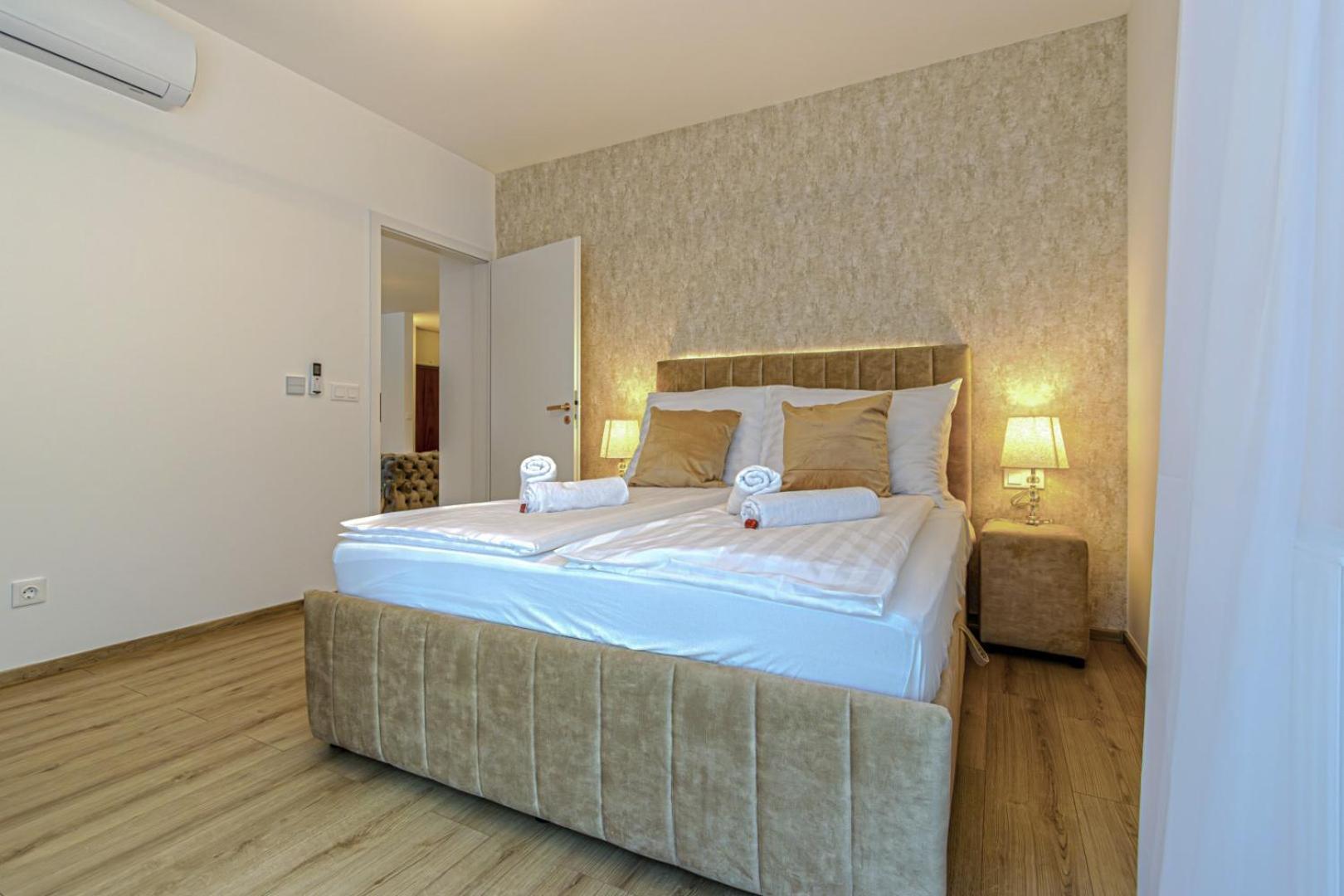 Appartamento Dioro Luxury Budapest- Steps From The Danube ,free Parking