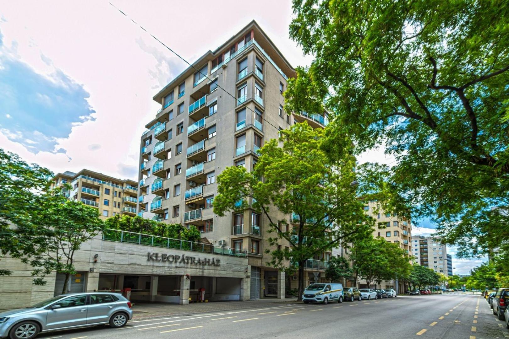 Dioro Luxury Budapest- Steps From The Danube ,free Parking Budapesta